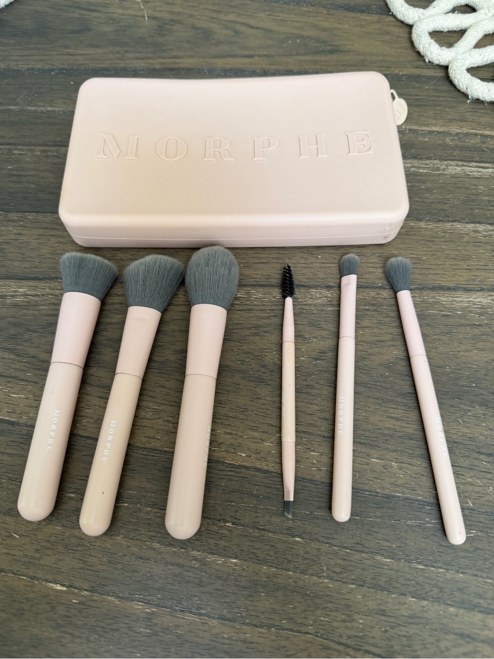 Morphe Blush Pink 6-Piece Brush Set with Matching Case